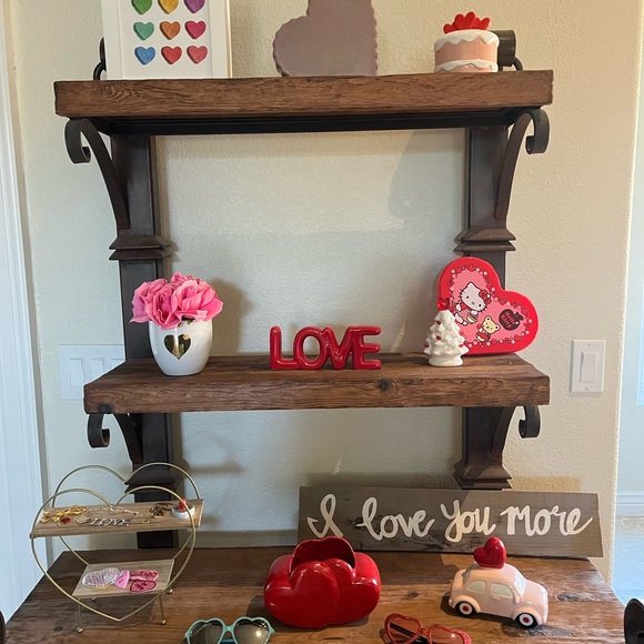 Hello Kitty Heart Container - Picture 6 of 8